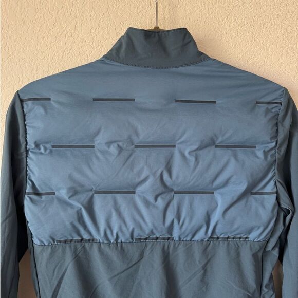 J.Lindeberg Women’s Shield Hybrid Golf Jacket Sz XS Blue PrimaLoft Windproof EUC - Picture 7 of 11